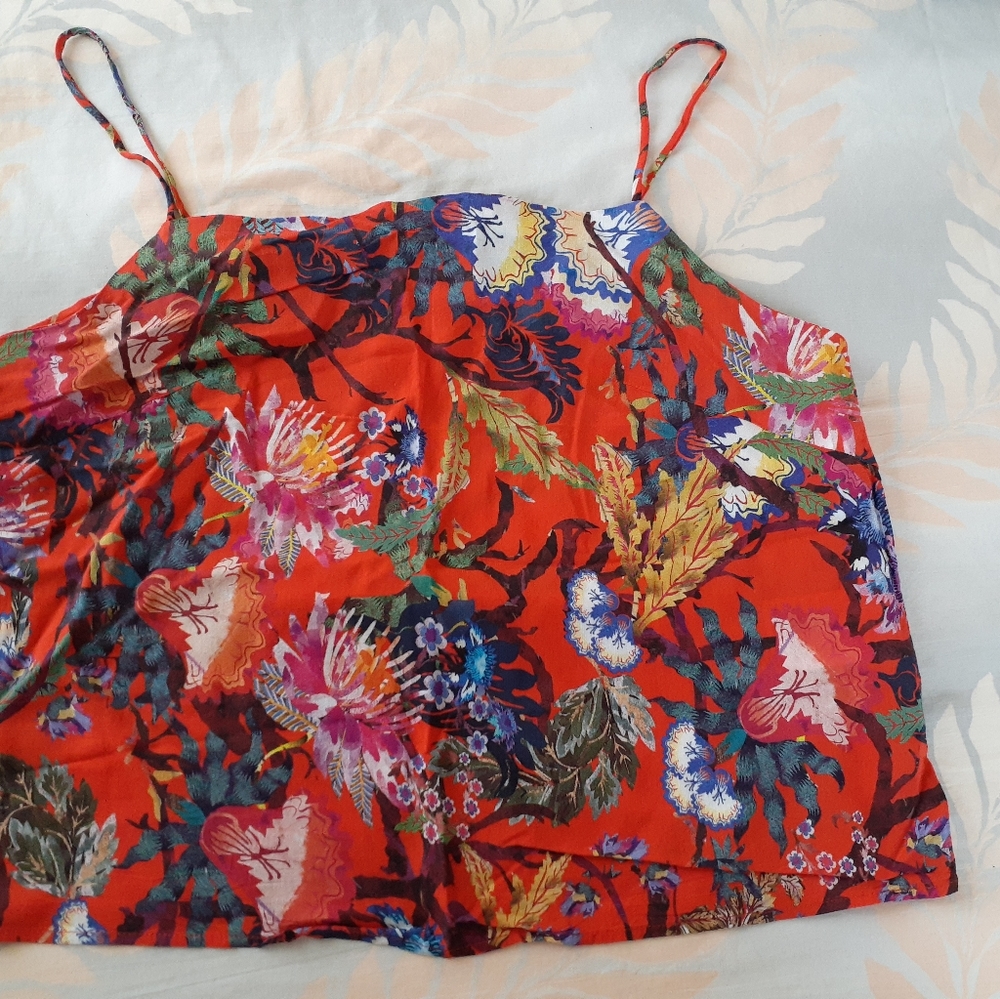H&M  Crop Top